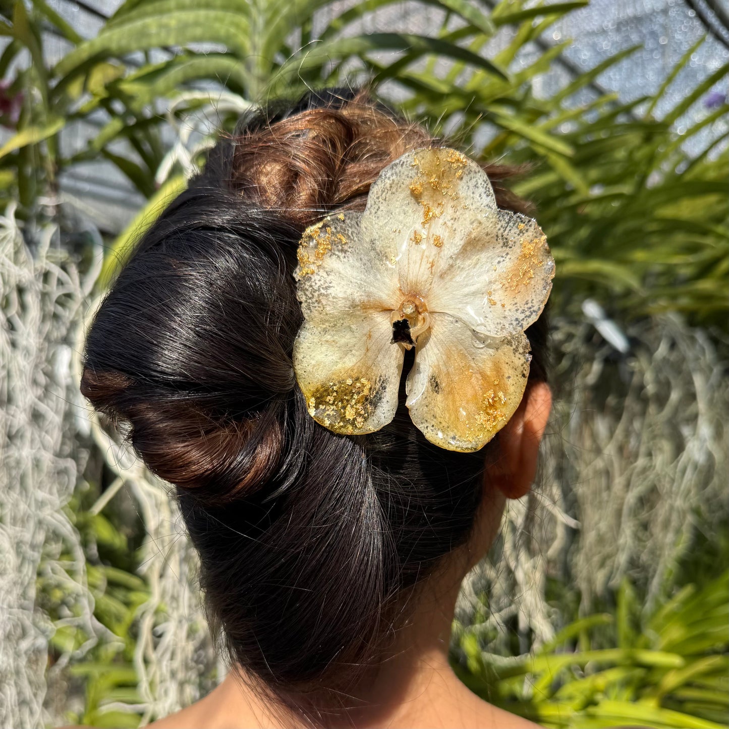 Gold Speckled White Vanda Orchid French Hairpin