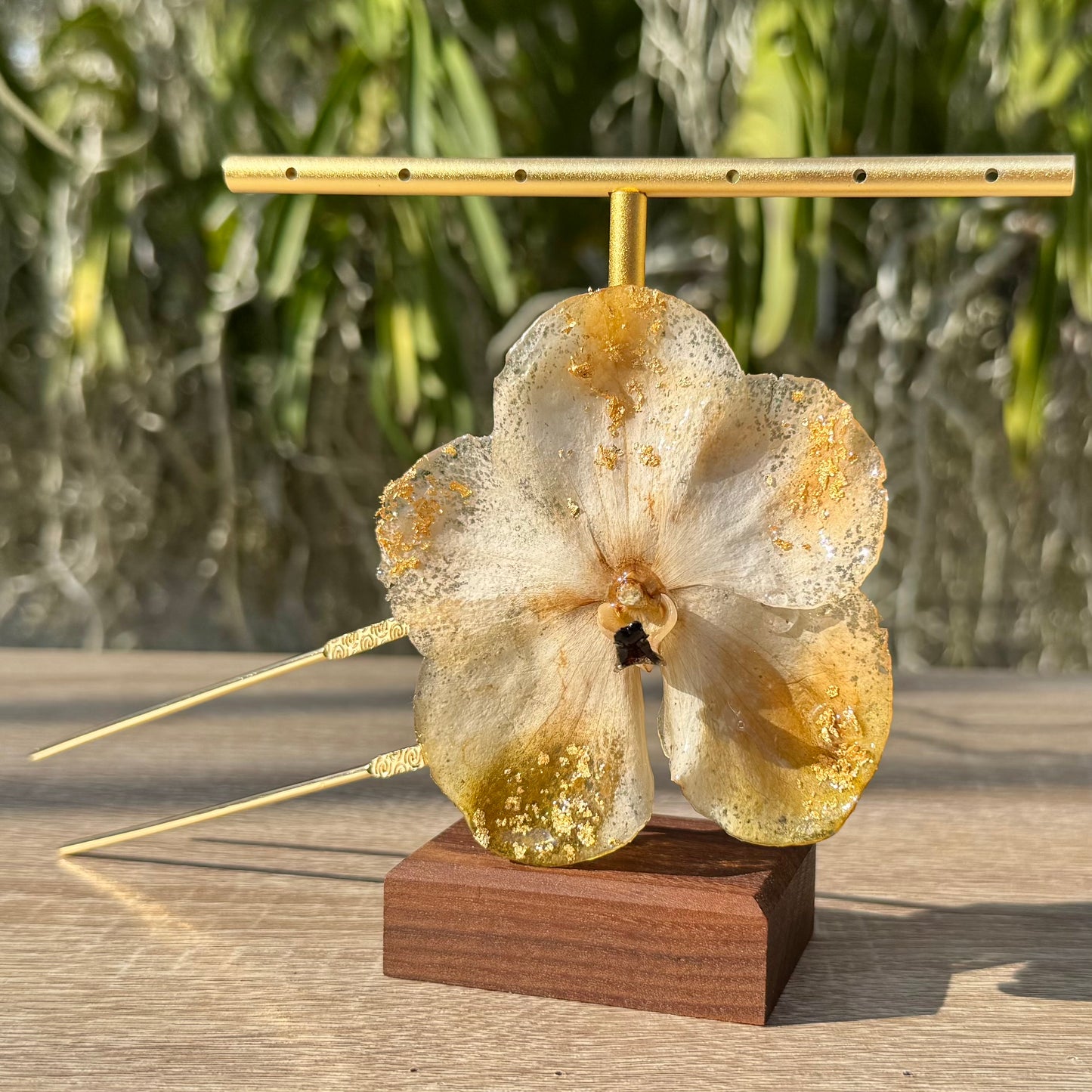 Gold Speckled White Vanda Orchid French Hairpin