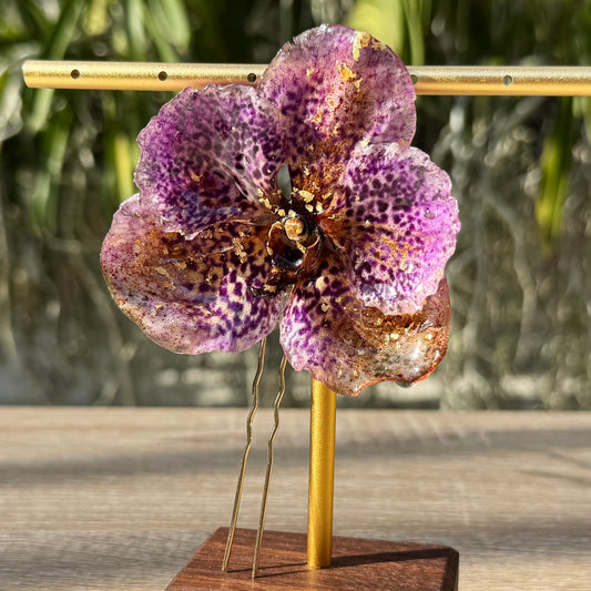 Gold Speckled Purple Vanda Orchid Hairpin